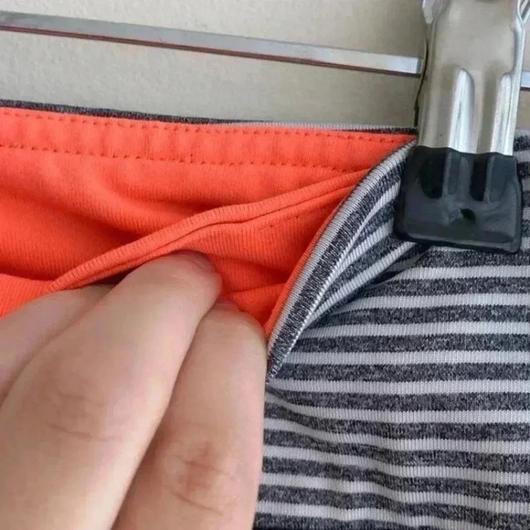 90 Degree by Reflex Black & White Striped Cropped Leggings with Neon Orange Band - Picture 7 of 13